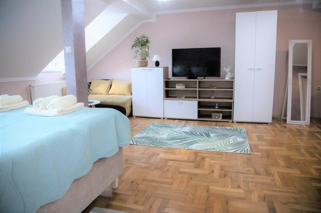 Garden Apartment Subotica Exteriér fotografie